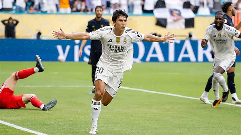Câu lạc bộ Real Madrid thắng Juventus, Xabi Alonso hưởng lợi